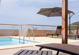 90 m² Villa ∙ 2 bedrooms ∙ 4 guests