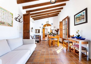 90 m² Villa ∙ 2 bedrooms ∙ 4 guests