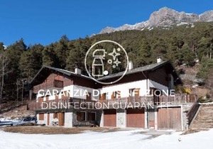 96 m² Apartment ∙ 2 bedrooms ∙ 4 guests