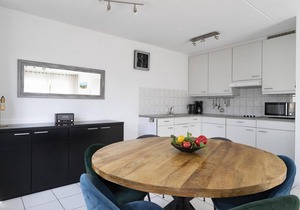 A cozy and nicely decorated holiday home near to the beach, in the home all necessary comforts are present.
