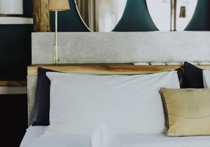 A unique French owned boutique hotel on the paradise island of Gili Trawangan