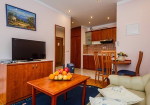 A1 apt with big balcony, sea view, parking and outside fireplace