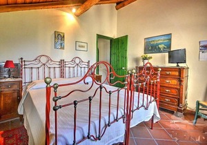 Acireale B&B Double AC bedroom in villa with g