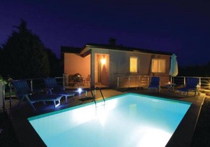 Adorable Holiday House Lilla-with pool-near Old Town Labin