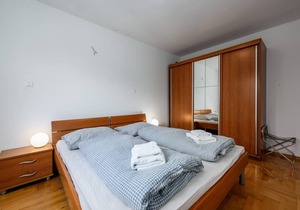 ADRIA house with apartments / Adria APARTMENT B5
