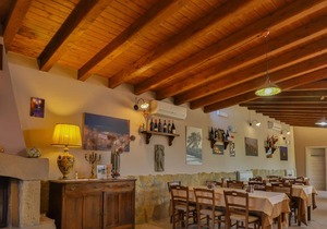 Agriturismo a Alia ID 3645