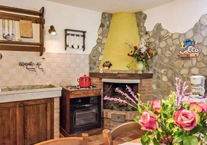 AGRITURISMO CASANUOVA - Old kitchen apartment