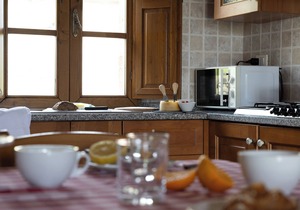 Agriturismo San Carlo-I Reucci Apartment Bilo, swimming pool, wifi, garden