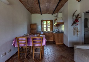 Agriturismo San Carlo-I Reucci Apartment Bilo, swimming pool, wifi, garden