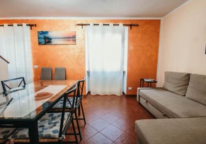 Al Borgo Sweet Home - Lakeside Leisure & Business