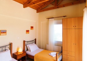Alkistis villa, independent, peaceful, with private pool and great views