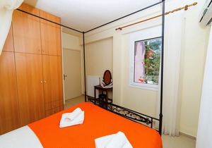 Alkistis villa, independent, peaceful, with private pool and great views