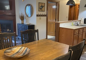 Allegheny Spring 2bd/2bath sleeps 9.