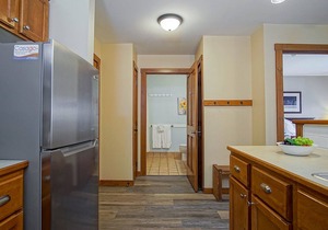 Allegheny Springs 305: 1 Bedroom, 1 Full Bath, Slope Side, Gas Fireplace