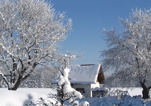 Alluring Holiday Home in Ubersee with Whirlpool