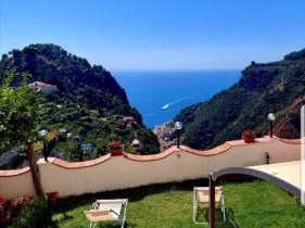 Amalfi Sky View