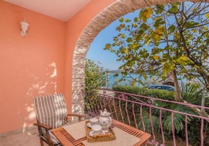 Amazing Apartment In Cizici