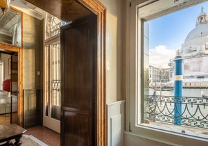 Amazing Grand Canal Apartment in San Marco Top Location