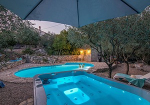 Amazing home in Dobrinj