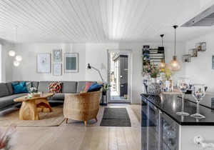 Amazing home in Nexø with kitchen