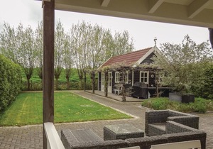 Amazing home in Wemeldinge with WiFi