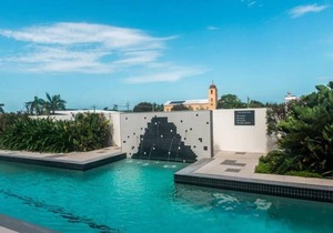 Amazing Hotel Room Walking distance to CBD
