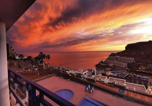Amazing Sea Views Terrace Apartment with pool