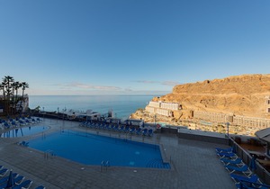 Amazing Sea Views Terrace Apartment with pool