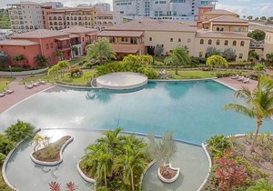 Amazing view luxury marina