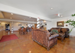 Americas Best Value Inn and Suites Ada