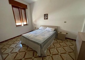 Amplio e luminoso appartamento nel cuore di Le Castella