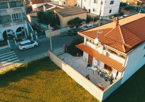 AnaeleHouseapartments LTB