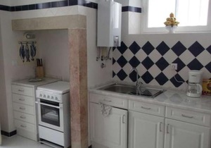 Angola Top Floor 6 Bedrooms