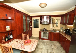 Antonia Beachfront Villa