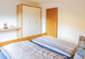 Apart Patricia (PTZ101) by Interhome