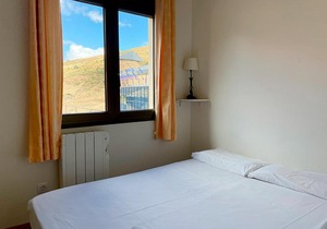 Apartamentos Pantebre 3000