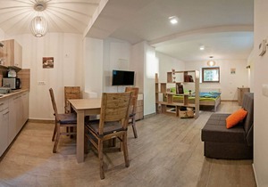 Apartma Zajec with 1 bedrooms and 1.5 bathrooms