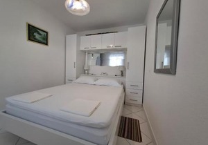 Apartmani Ana-Lora