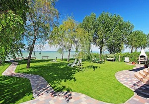 Apartment Lakefront 2 in Balatonboglar/Balatonlelle - 4 persons, 2 bedrooms