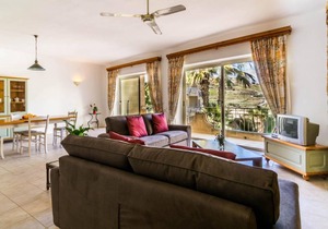 Apartment ∙ 2 bedrooms ∙ 5 guests