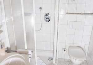 Apartment - 2 bedrooms with shower / WC "1-3" - Gästehaus Sonnenhof - Family Birschel
