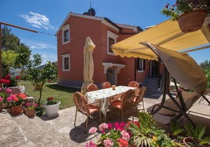 Apartment ∙ 2 bedrooms ∙ 4 guests