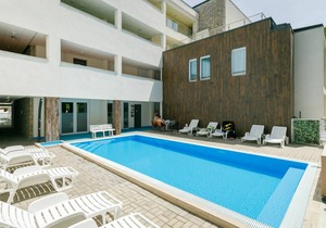 Apartment ∙ 3 bedrooms ∙ 8 guests