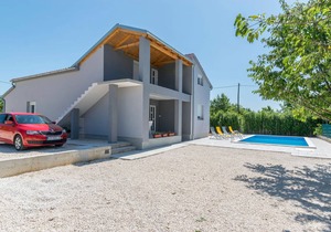Apartment ∙ 3 bedrooms ∙ 8 guests
