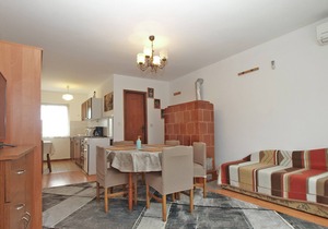 Apartment 320/732 (Istria - Liznjan), 1750m from the beach