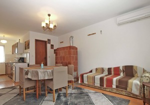 Apartment 320/732 (Istria - Liznjan), 1750m from the beach