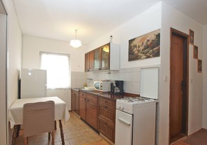 Apartment 320/732 (Istria - Liznjan), 1750m from the beach