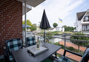 Apartment 5 with balcony in the residence in Kellenhusen