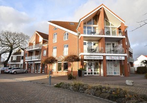 Apartment 5 with balcony in the residence in Kellenhusen