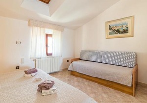 Apartment Antonella & Napoletano-4 by Interhome